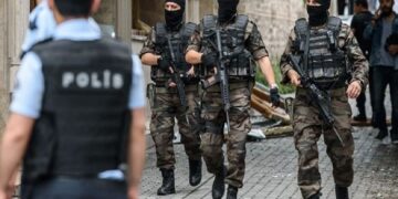 حمله مسلحانه به یک کلیسا در استانبول