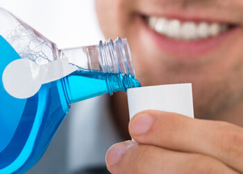 کنترل قند کدام افراد دیابتی با دهانشویه امکان‌پذیر است؟