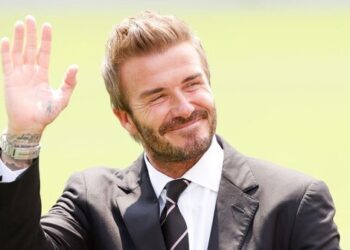 بکام: قطر و اردن شایسته رسیدن به فینال بودند/ دلم کباب بازاری می‌خواهد!