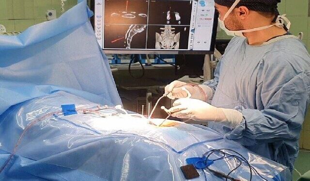 اعتماد جامعه جراحان ایرانی به ربات‌های جراح بعد از ۱۲ سال تحقیق/جراحی صورت و ارتوپدی با ربات‌ها