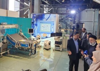 بازدید رئیسی از خانه نوآوری و فناوری ایران در محل نمایشگاه بین‌المللی تهران