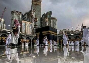 عمره ۱۴۰۲ لغو شد ؛ بازگشت هزینه به متقاضیان بدون سود