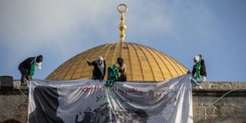 نتانیاهو با ورود مسلمانان به مسجد الاقصی در هفته اول ماه رمضان موافقت کرد