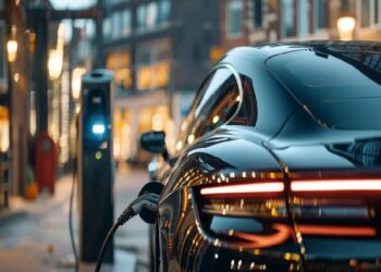 خودروهای الکتریکی با غشائی حاوی الماس سریع‌تر شارژ می‌شوند