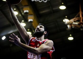 جدال مدعیان در یک‌چهارم نهایی لیگ برتر بسکتبال