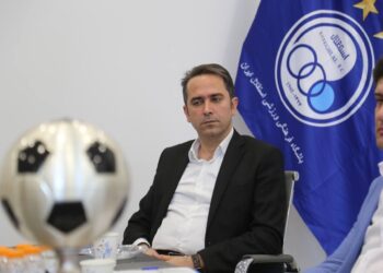 واکنش خطیر به صحبت‌های نکونام: اصلا شاگرد آخر هستم؛ حاضرم به خاطر استقلال ناسزا بشنوم