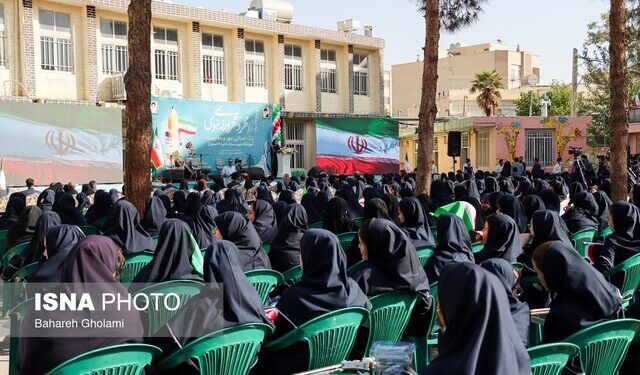 شرایط تحصیل دختران متاهل در مدارس روزانه