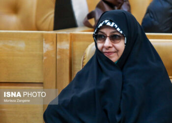 اسم پدر و مادر از کارت ملی حذف می‌شود؟