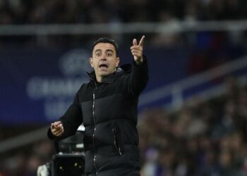 انتقاد تند سرمربی بارسا از داوری ژاوی: شرم‌آور است/ مجبورم حرف بزنم