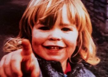 رسوایی خون‌های آلوده در انگلیس؛ سوءاستفاده از کودکان به جای خوکچه‌های آزمایشگاهی