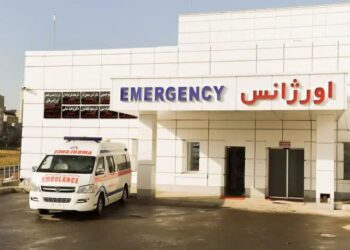 مصدومیت ۶ نفر در پی تصادف تریلی و پراید