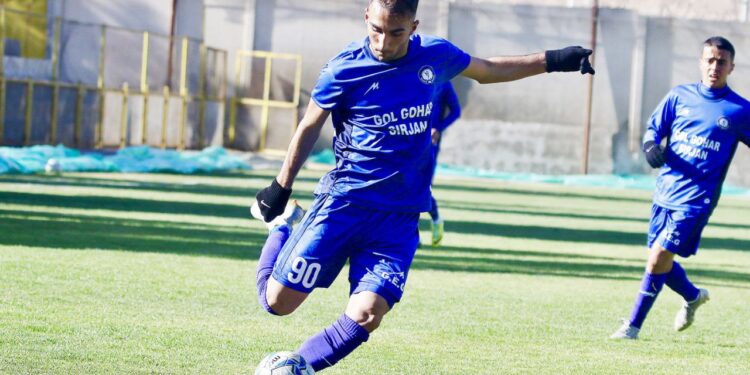 آشنایی با ستاره جوان فوتبال ایران