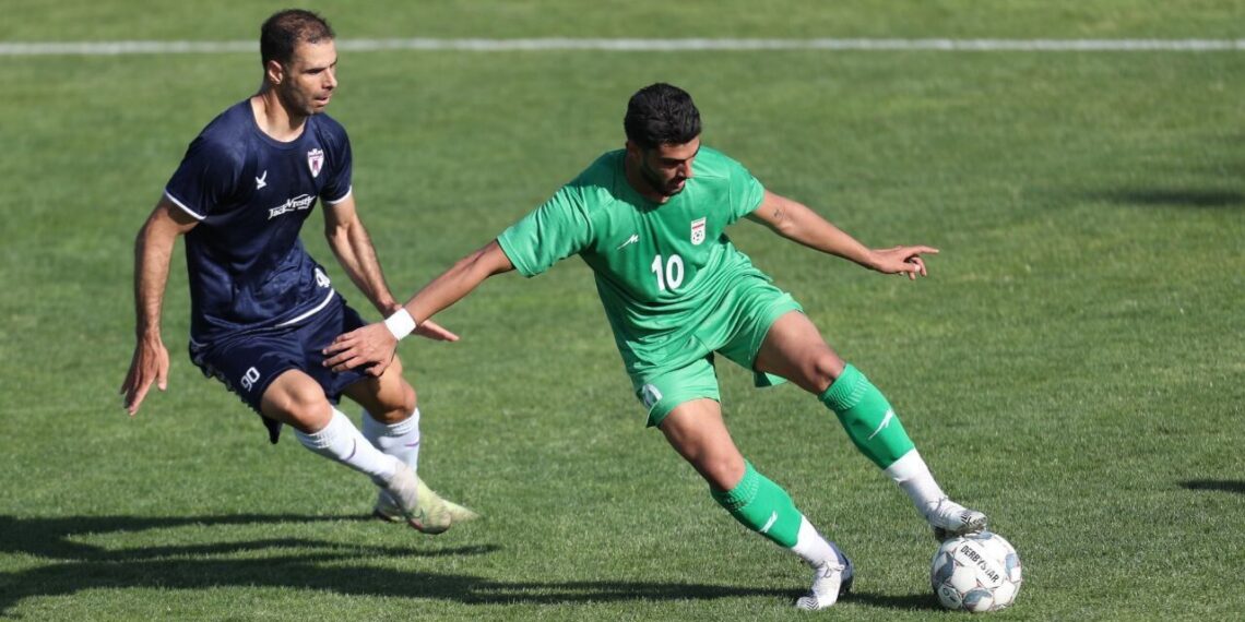 بازی دوستانه تیم جوانان با بزرگسالان پرسپولیس