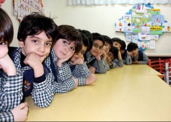 آموزش و پرورش: دریافت پول هنگام ثبت‌نام صرفا برای کتاب، بیمه و فرم مدرسه مجاز است