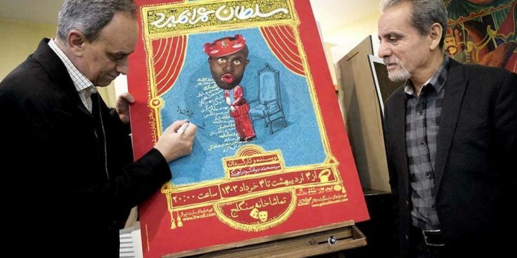 سی و پنج سال پیش دچار جادوی تئاتر شدم/شمع شب چراغ روشن شد