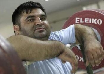 رضازاده: به وزنه‌برداران المپیکی روحیه بدهند/ تالاخادزه رقیبان جدی دارد