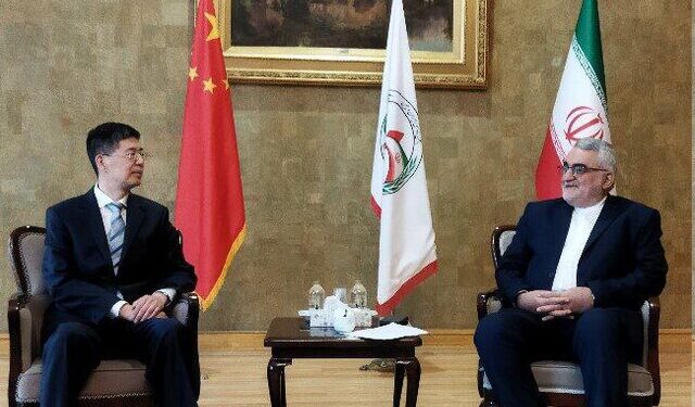 قدردانی سفیر چین از موضع ایران در مساله تایوان/ بروجردی: چین قرارداد شیطنت‌آمیز امضا نکند