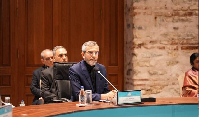 ۹ پیشنهاد ایران در نشست فوق‌العاده شورای وزیران خارجه دی-۸ درباره غزه