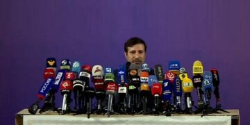 در نشست خبری با حضور رسانههای داخلی و خارجی طحان نظیف: شورای نگهبان آرای مردم را حقالناس و خود را پاسدار آن میداند