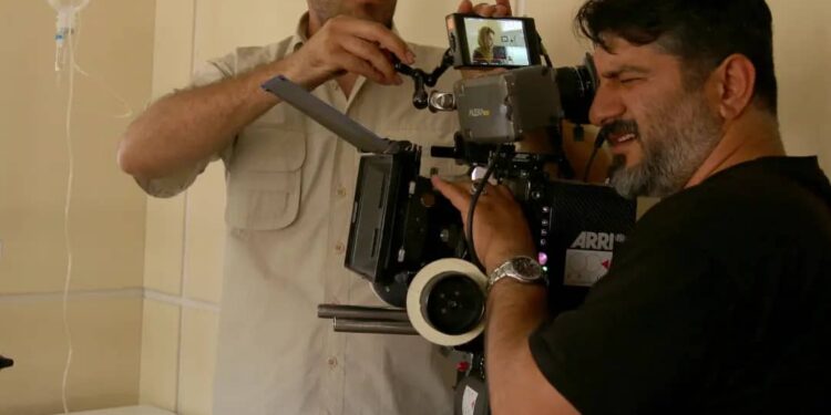 «جان مادر » جلوی دوربین رفت