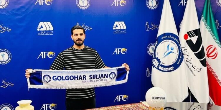 گلزاری با گلگهر تمدید کرد، جدایی تیکدری قوت گرفت