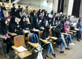 تأخیر دو هفته ای آغاز سال تحصیلی ورودی های جدید دانشگاه ها