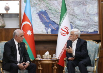 معاون اول رئیس‌جمهور: مسائل منطقه باید با همفکری و تعامل همسایگان و نیروهای منطقه‌ای حل شود