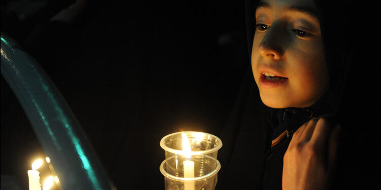 وامق و عذرا / عاشورا روز گداختن عشق است و محرم ماه دلدادگی