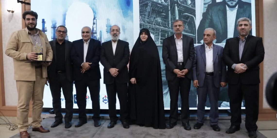 دکتر امین امرائی مدیر برتر استراتژیک و مرد سال صنعت پتروشیمی کشور در سال ۱۴۰۲ شد