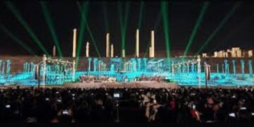 واکنش وزیر فرهنگ درباره کنسرت پرحاشیه تخت جمشید / ما دولت اولین‌ها بودیم!