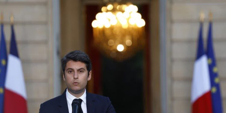 گابریل اتل: فردا صبح استعفای خود را تقدیم رئیس جمهور می‌کنم