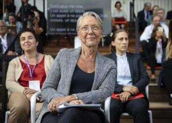 رئیس جمهور پیشین، نخست‌وزیر پیشین و وزیر کشور فرانسه بار دیگر به عنوان نمایندگان پارلمان انتخاب شدند