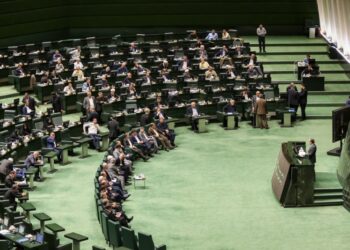 روز تاریخی مجلس؛ تمام وزرای دولت چهاردهم رای اعتماد گرفتند