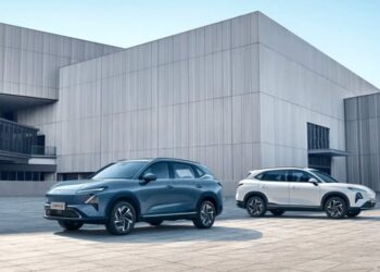 شاسی‌ بلند پرآپشن چینی که از دنا پلاس توربو اتوماتیک ارزان‌تر است!