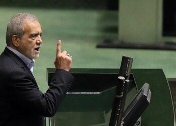 دفاع قاطعانه و نهایی رئیس‌جمهور از کابینه پیشنهادی