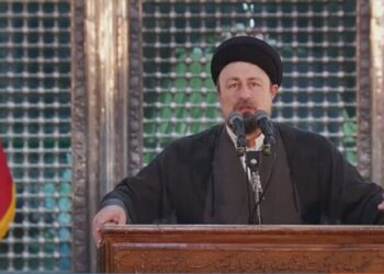 تجدید میثاق هیات دولت چهاردهم با امام خمینی(ره) سیدحسن خمینی: مجلس در مسیر وفاق ملی گام برداشت