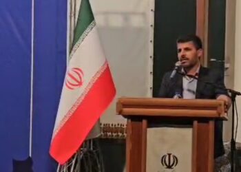 دستگاه های دزفول پاسخگوی خبرنگاران باشند