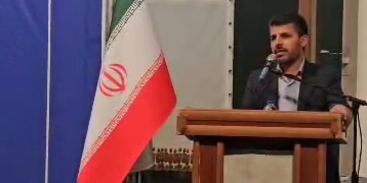 دستگاه های دزفول پاسخگوی خبرنگاران باشند