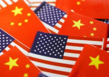 آمریکا استفاده از نرم‌افزار و سخت‌افزار چینی در خودروهای خودران را ممنوع می‌کند؛ گزارش رویترز