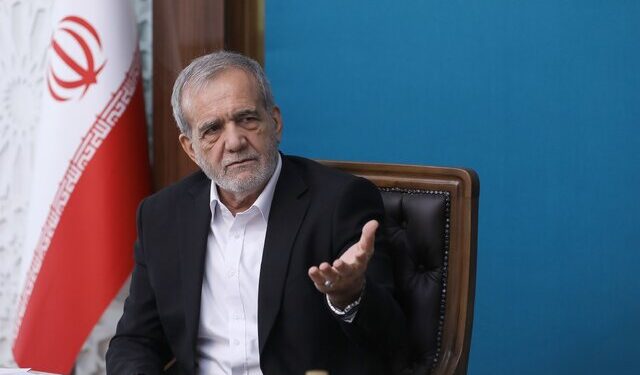 جلسه تعیین تکالیف دستگاهها بر اساس اسناد بالادستی پزشکیان: تکالیف و مسئولیتهای دقیق هیچ دستگاه و مدیری مشخص نیست