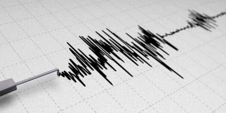 دزفول بر مدار زلزله/سالند هفت بار لرزید