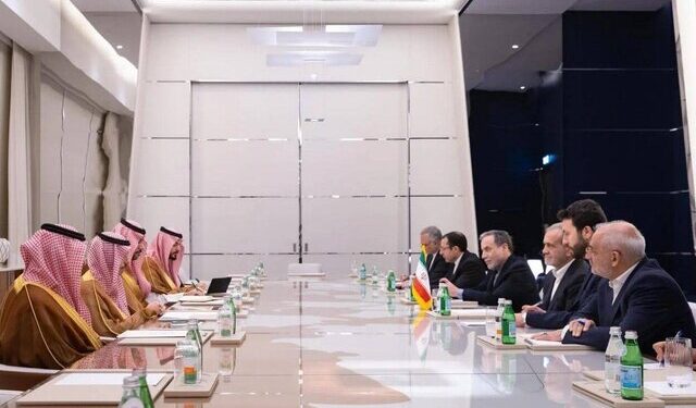 تاکید پزشکیان بر لزوم همگرایی بیشتر با کشورهای اسلامی از جمله عربستان