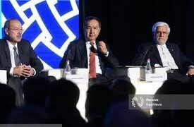 عارف در نشست عمومی سومین مجمع اقتصادی اوراسیا اعلام کرد حکمرانی دیجیتال دو دهه است در دستور کار ایران قرار دارد