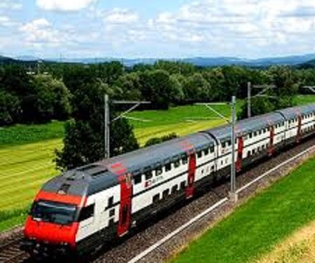 دبیر انجمن صنفی دفاتر خدمات مسافرتی خراسان رضوی: دستورالعمل جدید راه‌آهن کشور از بیکاری ۲۰۰۰ اپراتور قطار جلوگیری کرد