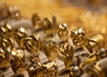 وقت خرید طلاست؟ / خرید پلکانی؛ بهترین روش سرمایه گذاری در بازار طلا و سکه