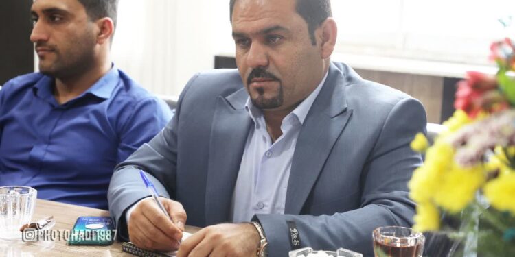 درخواست رئیس شورای شهر هندیجان برای سهمی از عوارض آلایندگی پتروشیمیها