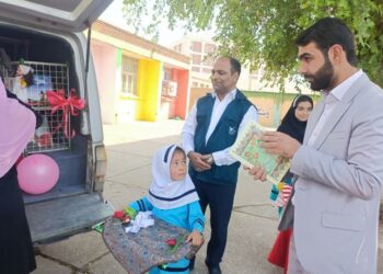 آیین بازگشایی کتابخانه سیار کانون پرورش فکری کودکان و نوجوانان در دزفول