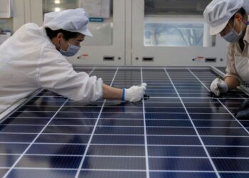 چین: دکتر جکیل و آقای هاید در حوزه انرژی