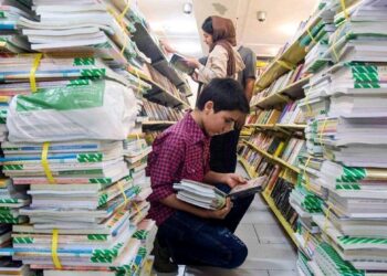 وزیر آموزش و پرورش:محتوای درسی دانش آموزان تغییر می کند