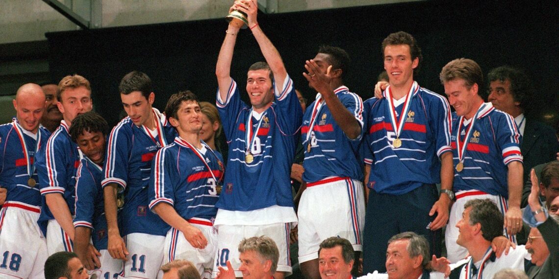 فرانسه ۱۹۹۸؛ شبی که فوتبال زخم‌ها را التیام داد